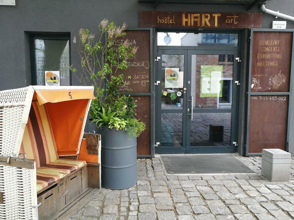 Hart Hostel & Art Gallery Wrocław Exteriör bild